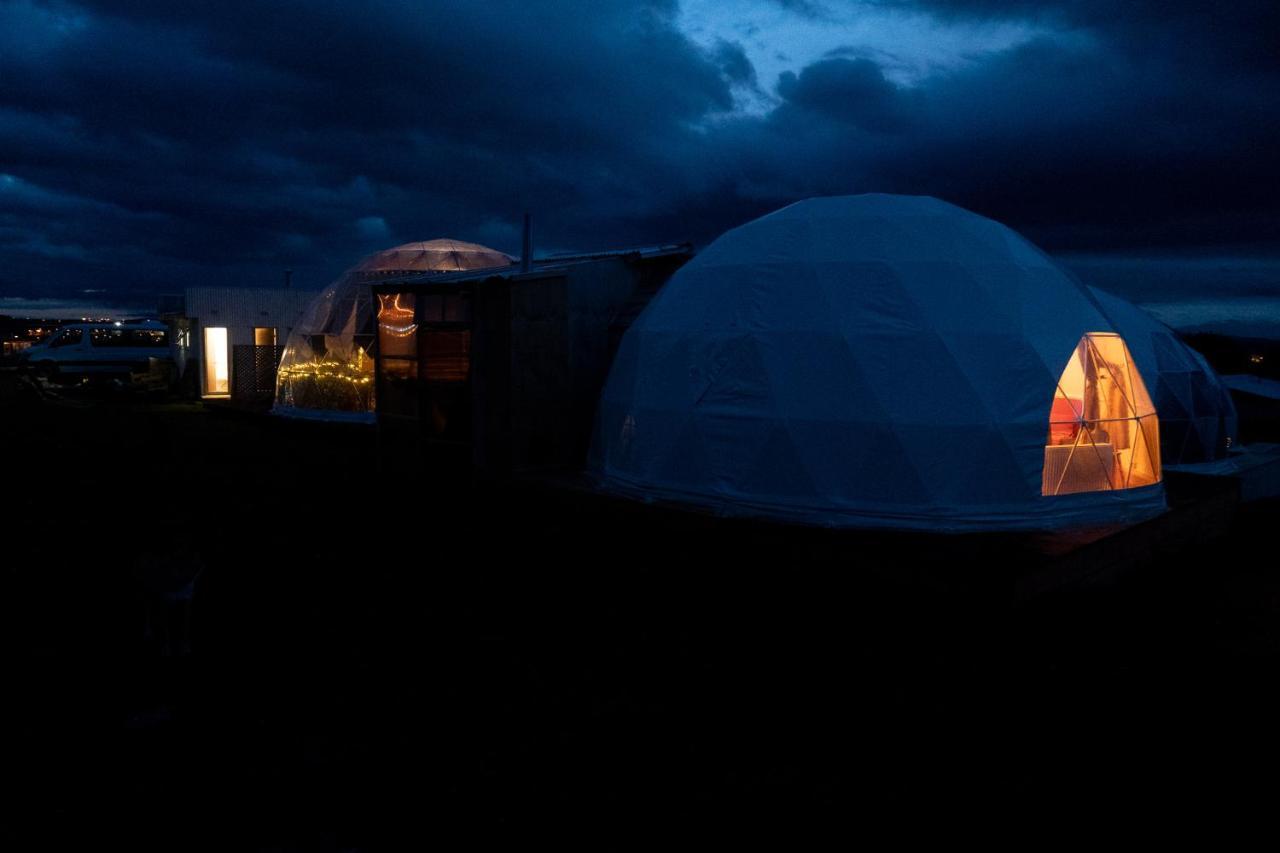 Вілла Garden Domes Пуерто-Наталес Екстер'єр фото